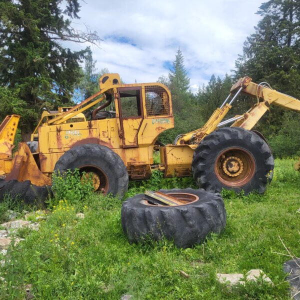 Second image of Clark Ranger 668C Line Skidder