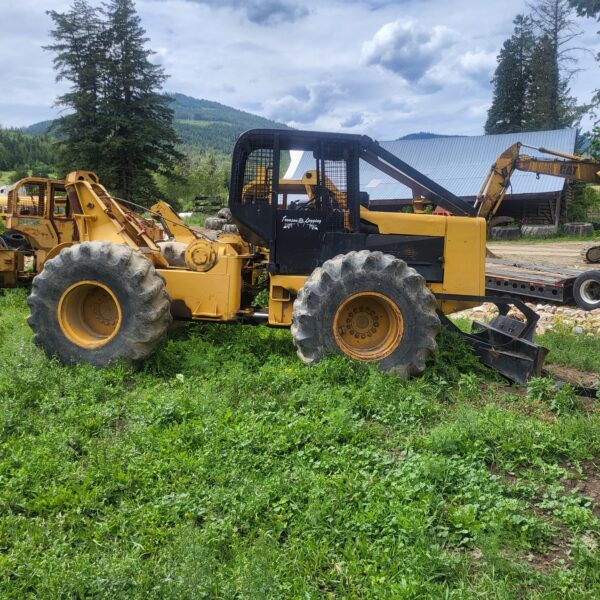 Second image of John Deere 540B Line Skidder
