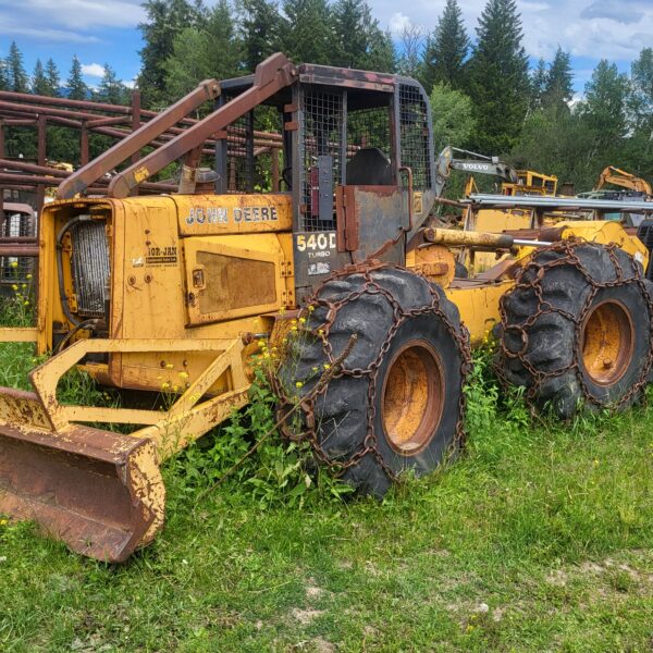 John Deere 540D Grapple Skidder