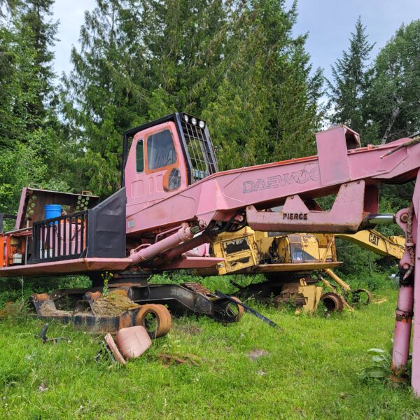 Second image of Daewoo Solar 220 LC Log Loader with Pierce
